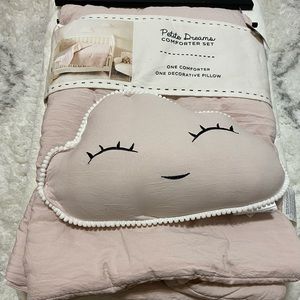 Petite Dreams Comforter Set